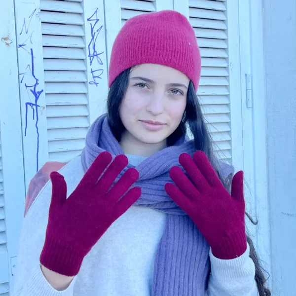 Guantes de Lana Merina para Mujer — Teñidos con Cochinilla en Tono Rosa ...